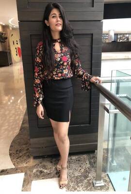 Escort services in Noida